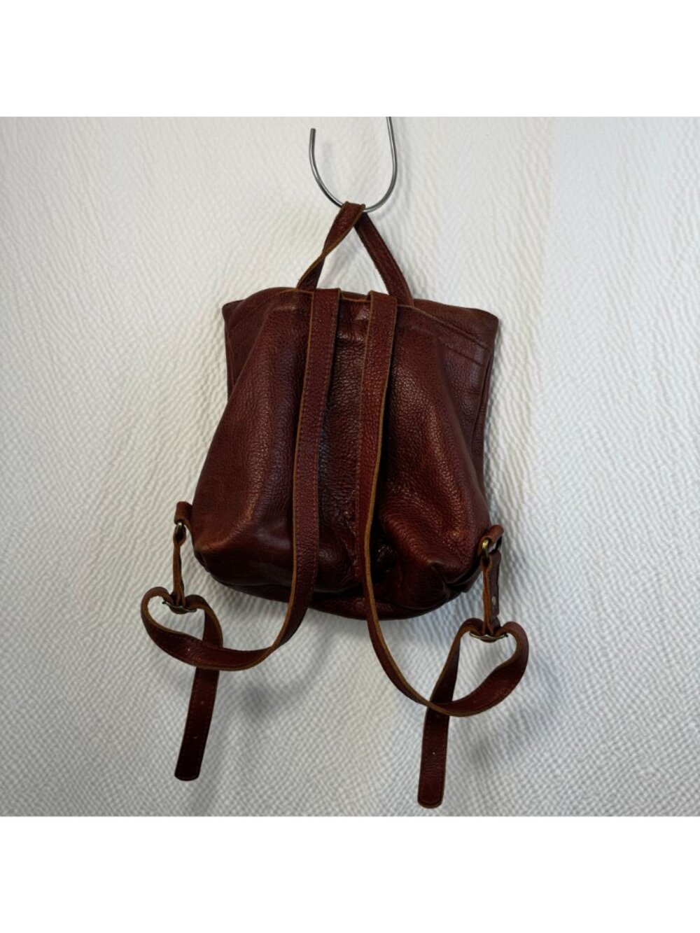 Portland Leather Goods Classic Nutmeg Leather Backpack With Gold Zippers - Picture 6 of 11